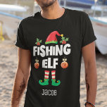 Vist elf familie die kerstmis met naam overeenkomt t-shirt<br><div class="desc">Met dit leuke T-shirt dat deel uitmaakt van een geschikt collectie voor huiseigenaars met cadeaus voor een familielid, zit je in de vakantiegeest. Dit t-shirt is perfect voor elke kerstgezinshereniging en heeft een schattig pet en leuke poten, met de titel "Vissen elf" in een wit modern, modern lettertype met alle...</div>