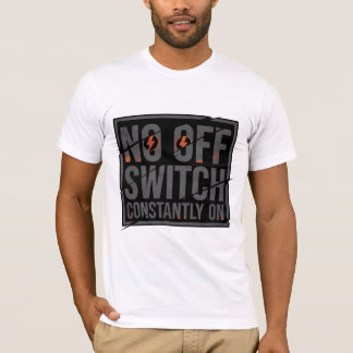 VISUEEL CONCEPT: Overdreven vervormde letters met T-shirt