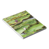 Vitoria Regis, grote waterlelaars in het Amazonege Notitieblok (Schuin)