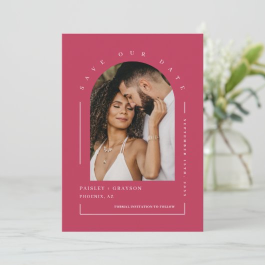 Viva Magenta Boho Arch Photo QR Code Save our Date Kaart (Staand voorkant)