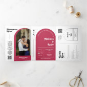Viva Magenta Retro Boho Arch Foto QR Code Weddensc Drieluik Uitnodiging (Binnen)