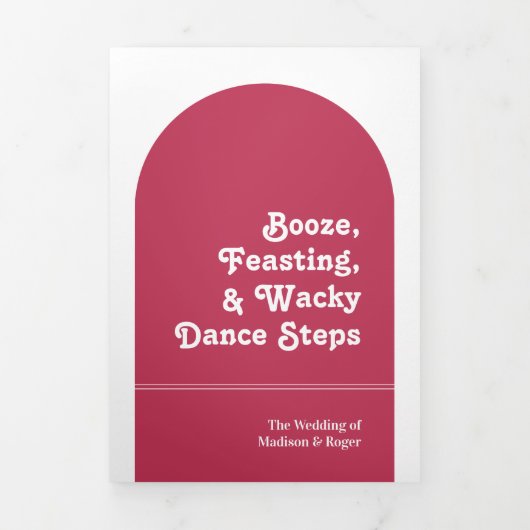 Viva Magenta Retro Boho Arch Foto QR Code Weddensc Drieluik Uitnodiging (Cover)