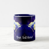 Vivid Blue Hydrangea Flower Personalized Tweekleurige Koffiemok (Center)