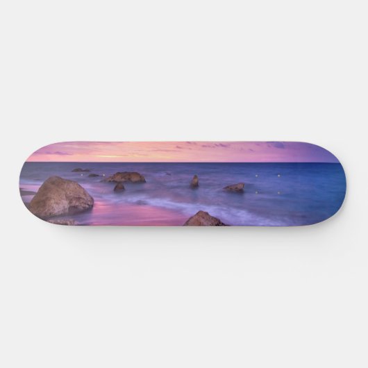 Vivid Calm Zee Sunset over Beach Persoonlijk Skateboard (Horizontaal)