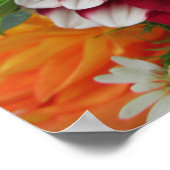 Vivid Dahlias en Zinnias Poster Art Print (Hoek)