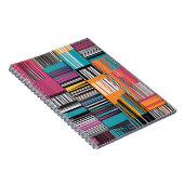 Vivid Stripes: Modern Abstract Notitieboek (Rechterzijde)