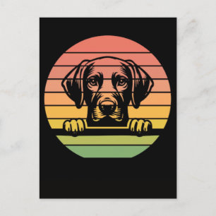 Vizsla-hond die zonsondergang bekijkt vintage retr feestdagenkaart