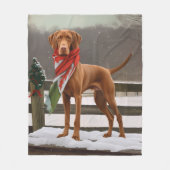 Vizsla Hond in Sneeuw Kerstmis Fleece Deken (Voorkant)