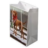 Vizsla Hond in Sneeuw Kerstmis Medium Cadeauzakje (Achterkant Gekanteld)