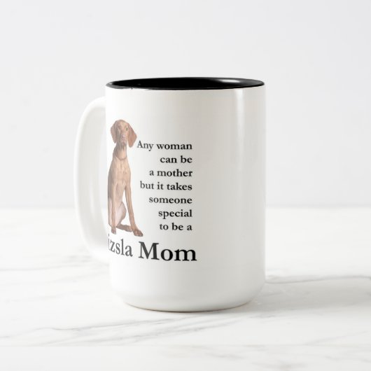 Vizsla mam Mok (Voorkant links)