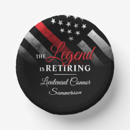 Vlag brandweerman bij rode lijn papieren kommen