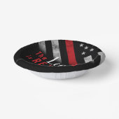 Vlag brandweerman bij rode lijn papieren kommen (Gebogen)