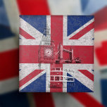 Vlag en symbolen van Groot-Brittannië ID154 Tegeltje<br><div class="desc">Dit patriottische ontwerp kenmerkt de vlag van Groot-Brittannië dat afbeeldingen van Big Ben,  London Bridge overdekt,  en een trolleybus met dubbele decker...  allemaal met een modern,  benadeeld effect.</div>