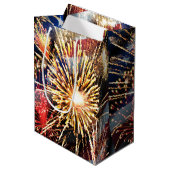 Vlag en vuurwerk van de Verenigde Staten Medium Cadeauzakje (Voorkant Gekanteld)