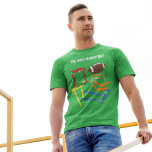 Vlag Football Coach Speler Gepersonaliseerd T-shirt<br><div class="desc">Juich op uw favoriete team of uw favoriete speler of creëer een gepersonaliseerd geschenk voor de vlag football coach wanneer u uw eigen tekst toe te voegen aan dit T-shirt. Dit grafisch t-shirt is voorzien van afbeeldingen van een football en een kleurrijk assortiment van vlaggenriemen met uw boodschap in vetgedrukte...</div>