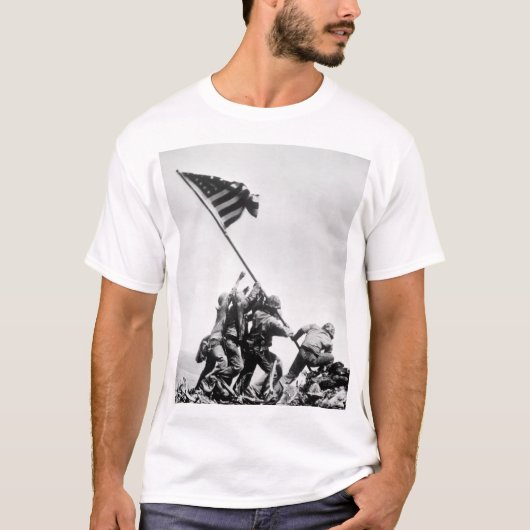 Vlag op Iwo Jima_War Afbeelding T-shirt (Voorkant)