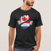 Vlag over geremde Canadese handen T-shirt (Voorkant)