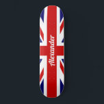 Vlag/Unievaartuig | Gepersonaliseerd Persoonlijk Skateboard<br><div class="desc">NewParkLane - Gepersonaliseerd skateboard, met de vlag van het Verenigd Koninkrijk; de vlag van de Unie. Eenvoudig aan te passen in Zazzle met uw eigen tekst voor een gepersonaliseerd ontwerp. Alle tekststijl, kleuren, grootte kunnen worden gewijzigd om aan uw behoeften te voldoen. Bekijk dit collectie voor overeenkomende objecten. Hebt u...</div>
