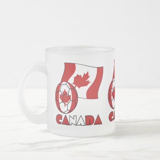 Vlag van Canada met Voetbal Matglas Koffiemok (Links)
