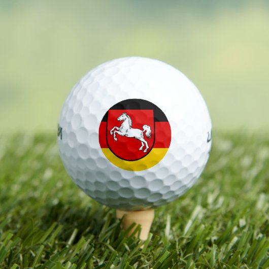 Vlag van de Niedersachsen Golf Balls Golfballen (Insitu Shirt)
