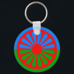 Vlag van de Roma Sleutelhanger<br><div class="desc">Vlag van de Roma. De Roma, algemeen bekend als de Roma, zijn een etnische groep van Indo-Aryan, die traditioneel nomadische routes volgt. Ze leven in Europa en Anatolië en hebben overal ter wereld diaspora-populaties met significante concentraties in Amerika.</div>