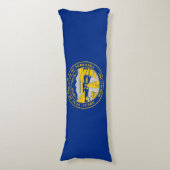 vlag van de staat Nebraska Lichaamskussen (Voorkant Verticaal)