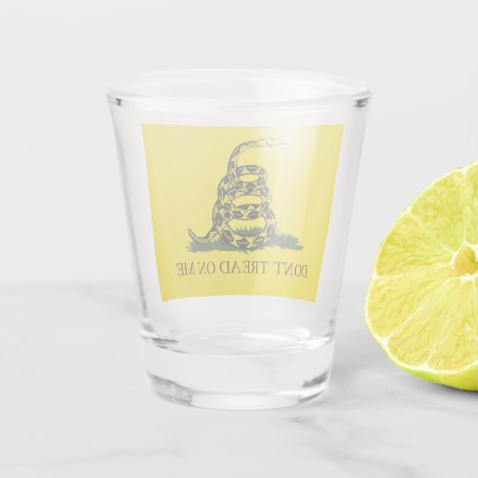 Vlag van Gadsden (niet op mij lezen) (slangenvlag) Shot Glas (Achterkant)