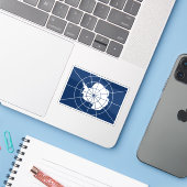 Vlag van het Antarctisch Verdrag Sticker (Laptop met iPhone)