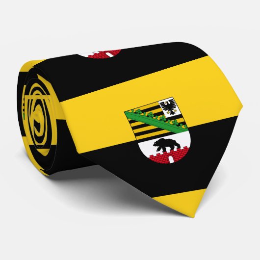 Vlag van het Stropdas Saksen-Anhalt (Opgerold)