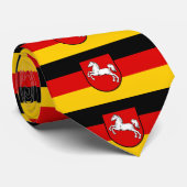 Vlag van het Stropdas van Nedersaksen (Opgerold)