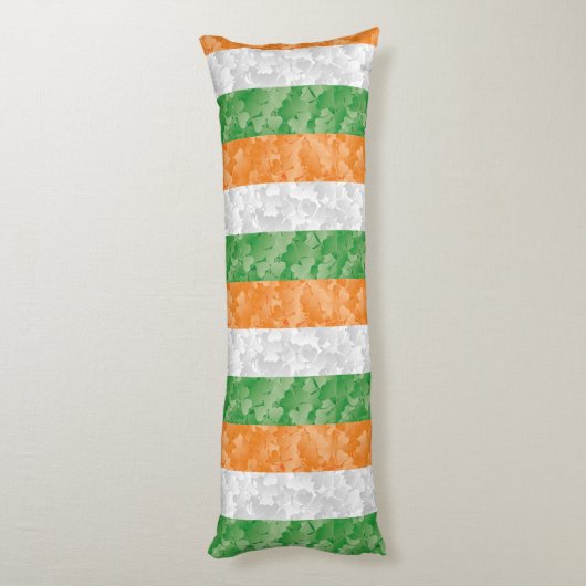 Vlag van Ierland met een shamrockpatroon Lichaamskussen (Achterkant (Verticaal))