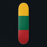 Vlag van Litouwen Persoonlijk Skateboard<br><div class="desc">Vlag van Litouwen. De Litouwse vlag is een horizontale drieklank.</div>