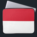 Vlag van Monaco Laptop Sleeve<br><div class="desc">Dit ontwerp is voorzien van de nationale vlag van Monaco (officieel het Vorstendom Monaco), een soevereine stadstaat, een soevereine staat en een soevereine microstaat op het Franse Riviera in Western Europa. Frankrijk grenst aan het noorden, het oosten en het westen en het Middellandse-Zeegebied aan het zuiden. Het vorstendom wordt algemeen...</div>