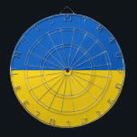 Vlag van Oekraïne Dartbord<br><div class="desc">Vlag van Oekraïne: De kleuren hangen samen met het Oekraïense landschap en de blauwe en gele horizontale strepen symboliseren de blauwe hemel op de tarwevelden.</div>