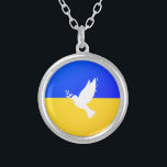 Vlag van Oekraïne - Dove of Peace - Freedom - Peac Zilver Vergulden Ketting<br><div class="desc">Oekraïne - vrede - Oekraïense vlag - steun voor vrijheid - solidariteit - sterk samen - de slachtoffers van de vrijheid ! Laten we van de wereld een betere plek maken - iedereen samen! Een betere wereld begint - hangt af - heeft jou ook nodig! U kunt naar 1000 Zazzle...</div>