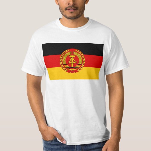 Vlag van Oost-Duitsland - Flagge der DDR (GDR) - N T-shirt (Voorkant)