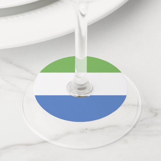 Vlag van Sierra Leone Wijnglaslabel (Dichtbij)