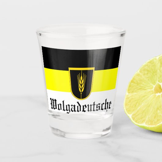 Vlag van Wolgadeutsche (zwart-gele/witte versie) Shot Glas (Voorkant)