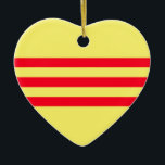 Vlag van Zuid-Vietnam Keramisch Ornament<br><div class="desc">Bedankt om langs te stoppen! Ik hoop dat je de manier waarop deze vlag eruit ziet leuk vindt. Voel u vrij om dit aan te passen aan uw behoeften. Een prachtige dag!</div>