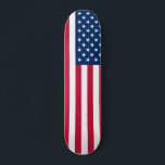 Vlag VS - Verenigde Staten - Patriottisch Persoonlijk Skateboard<br><div class="desc">Verenigde Staten - Verenigde Staten - Vlag - Patriottisch - Onafhankelijkheidsdag - 4 juli - - Kies / voeg uw unieke tekst / kleur / Afbeelding toe - maak uw speciale cadeautje - vergroot en beweeg of verwijder elementen / afbeelding met aanpassingsgereedschap. U kunt design ook overbrengen naar meer dan...</div>