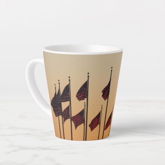 Vlaggen bij Sunset American Patriotic USA Latte Mok (Linkerhoek)
