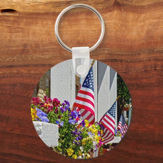 Vlaggen + Bloemen Sleutelhanger (Voorkant)