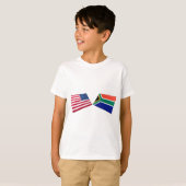 Vlaggen in de VS en Zuid-Afrika T-shirt (Voorkant volledig)