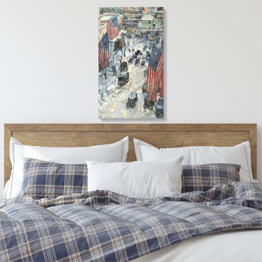 Vlaggen op 57th Street door Frederick Childe Hassa Canvas Afdruk (Insitu (Slaapkamer))