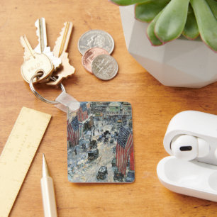 Vlaggen op 57th Street door Frederick Childe Hassa Sleutelhanger