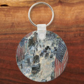 Vlaggen op de 57th Street van Frederick Childe Has Sleutelhanger (Voorkant)