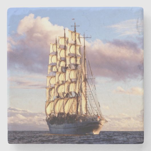 Vlaggenschip dat vaart op zee stenen onderzetter (Voorkant)