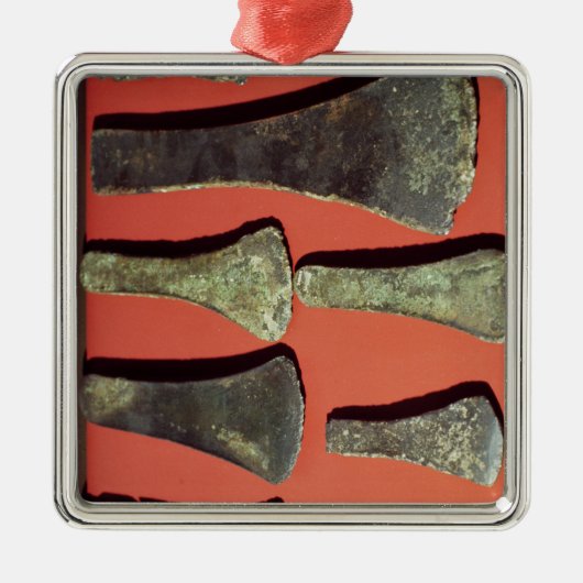 vlakke assen, prehistorisch metalen ornament (Voorkant)