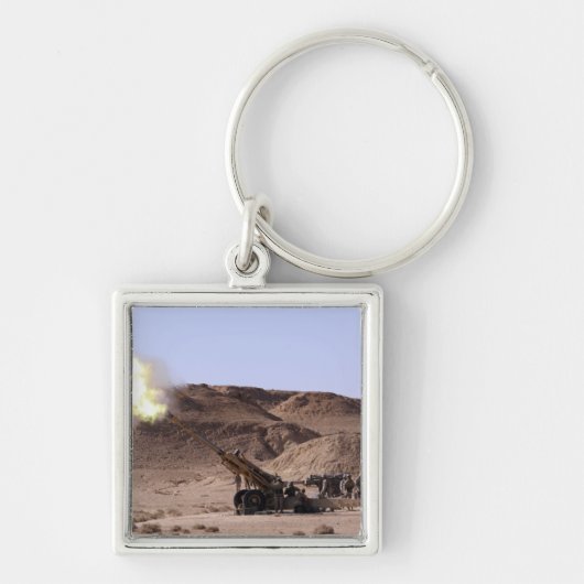 Vlammen en rook komen uit de muilmond. sleutelhanger (Voorkant)