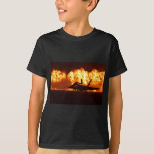 Vlammen van straaljager t-shirt